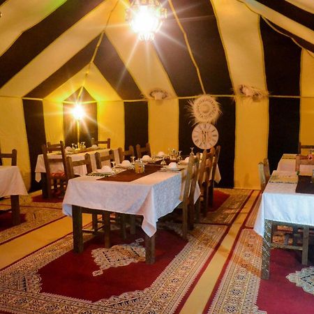 Camp Under Stars (Adults Only) Merzouga Esterno foto